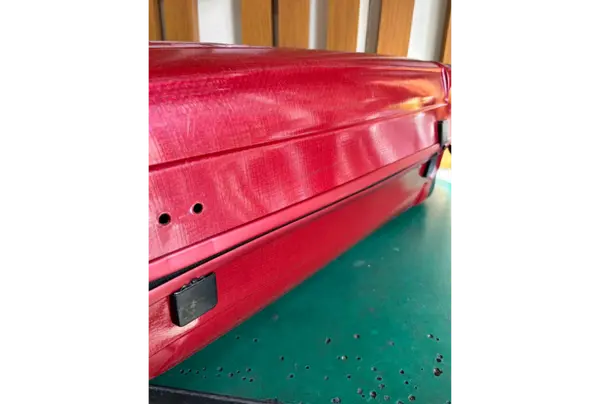Samsonite ラバーヒンジ修理（経年劣化）