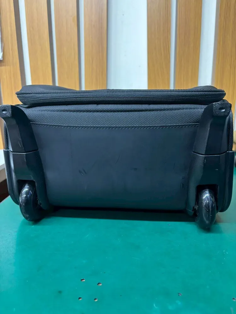 Samsonite キャスター交換修理 修理後