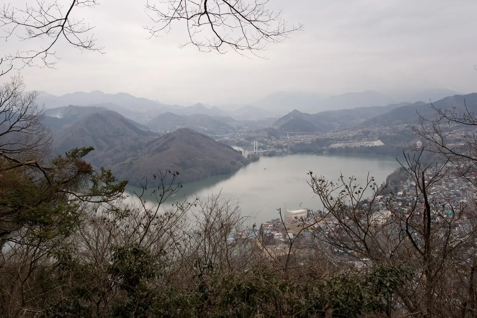 神奈川県相模原市｜相模湖